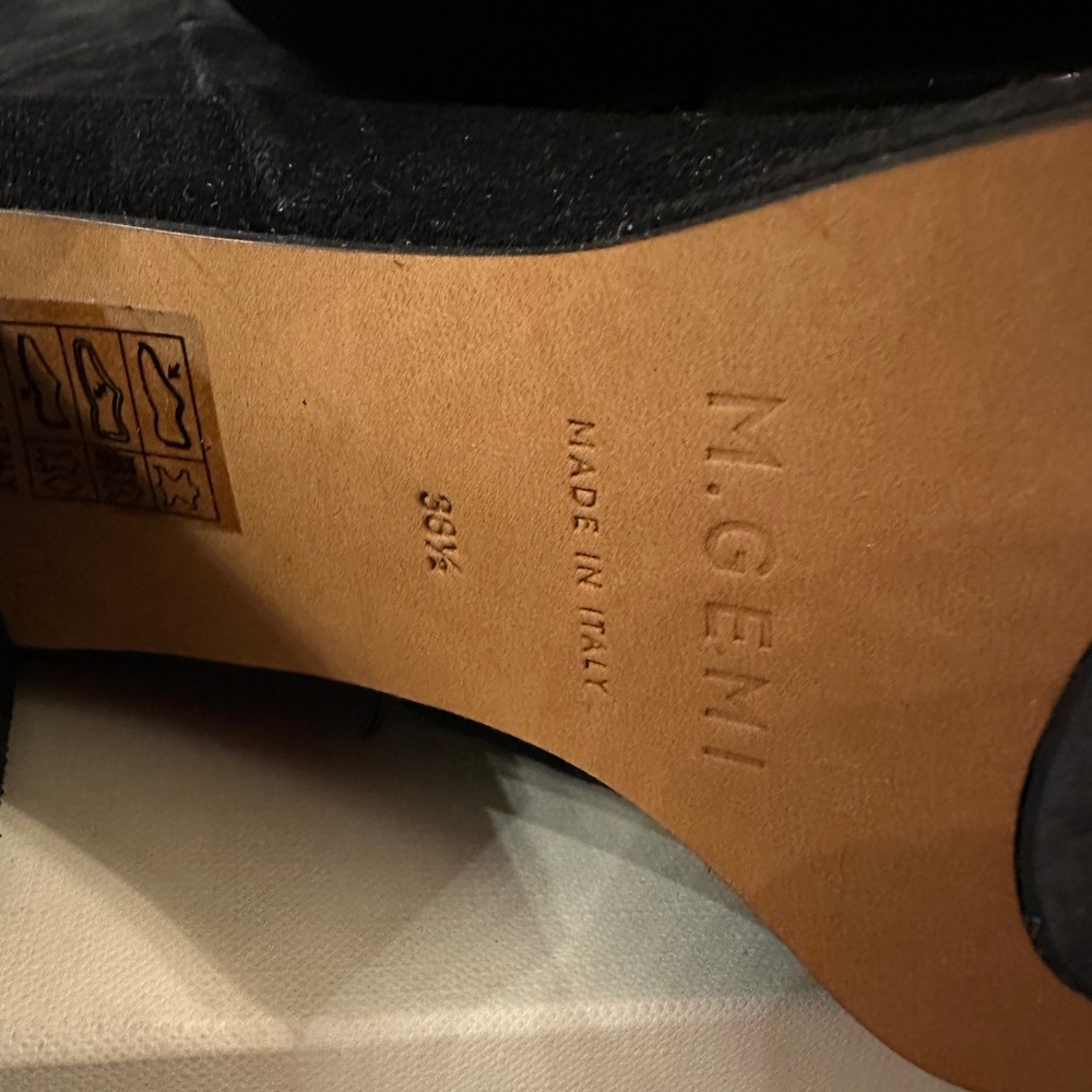 The Jessica - M GEMI in black suede - Picture 7 of 11